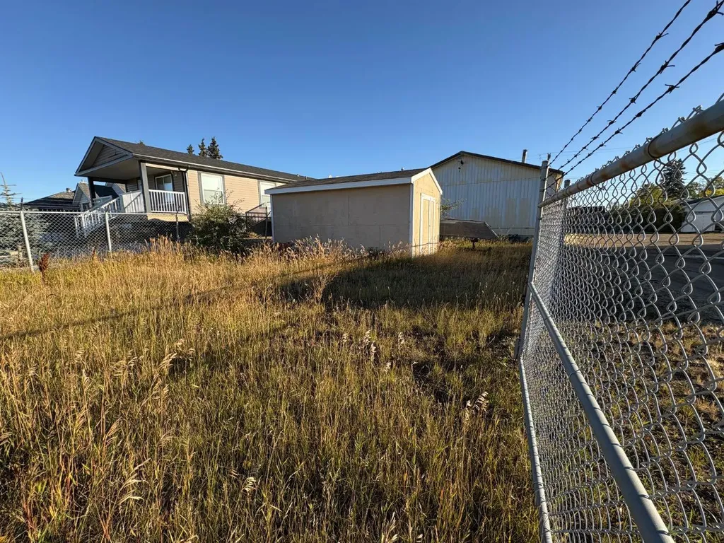 10017 100 Street Sexsmith AB T0H 3C0