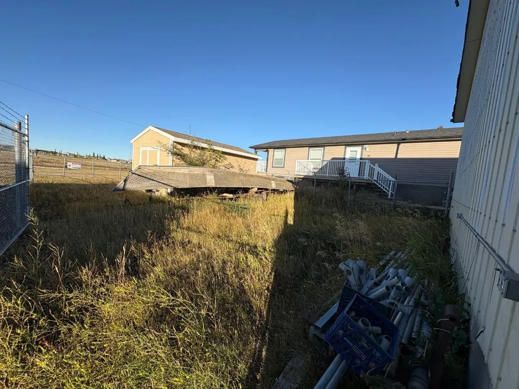 10017 100 Street Sexsmith AB T0H 3C0
