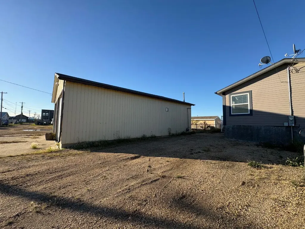 10017 100 Street Sexsmith AB T0H 3C0