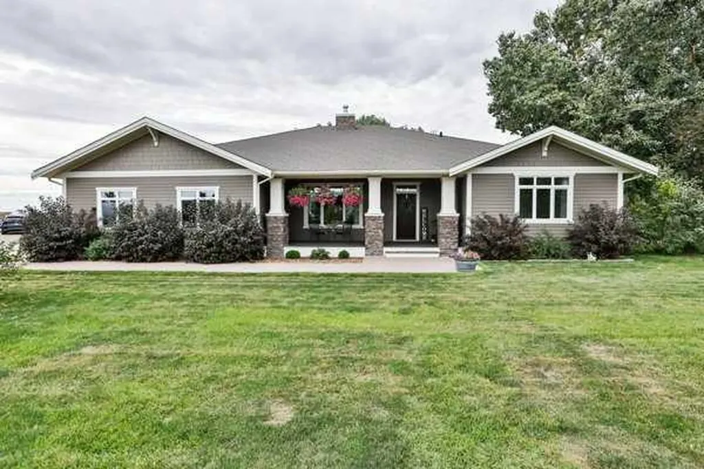 2 95048 Highway 845 Rural Lethbridge County AB T1M 1M5