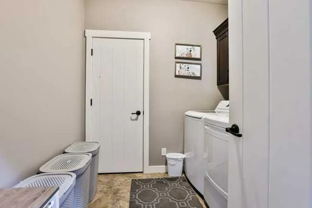 2 95048 Highway 845 Rural Lethbridge County AB T1M 1M5