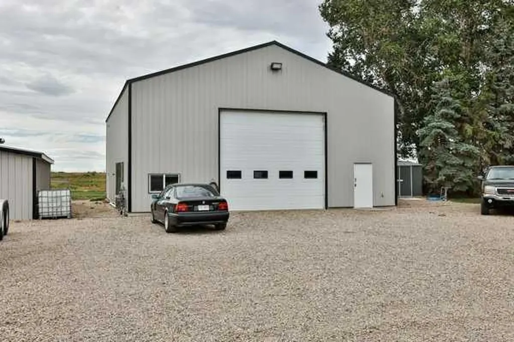 2 95048 Highway 845 Rural Lethbridge County AB T1M 1M5
