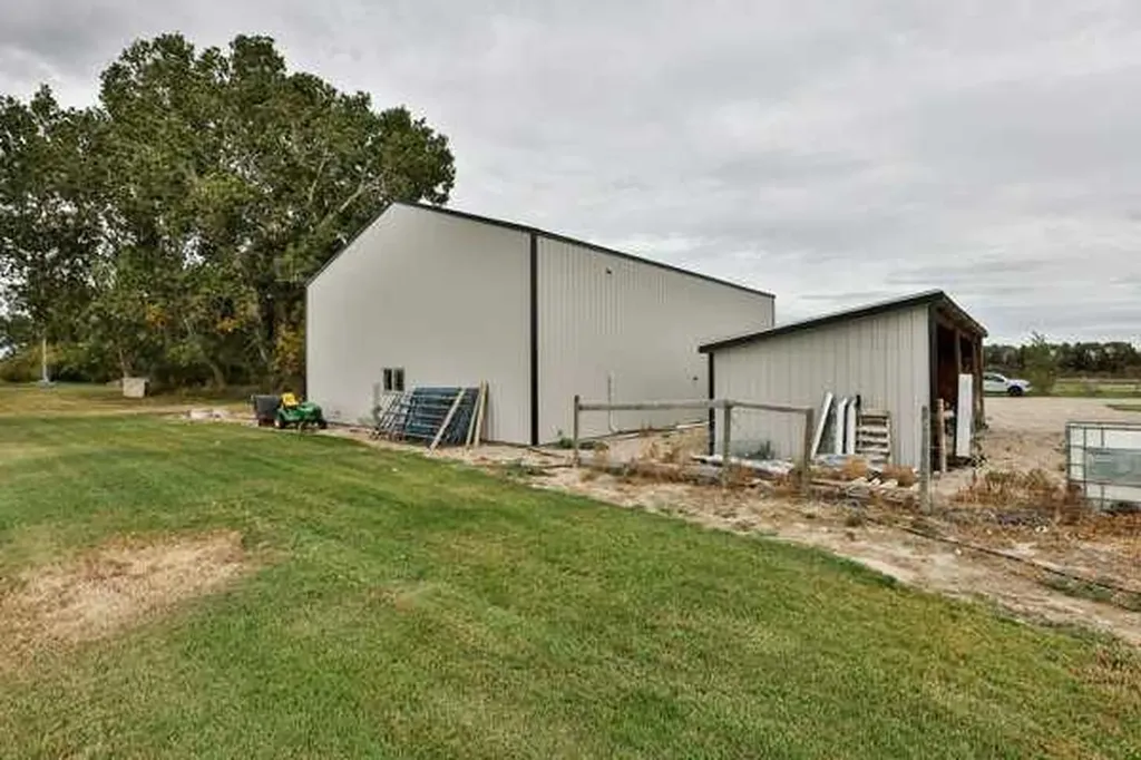 2 95048 Highway 845 Rural Lethbridge County AB T1M 1M5