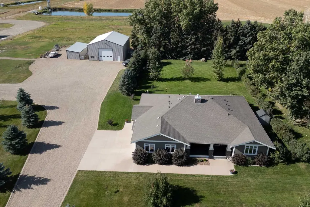 2 95048 Highway 845 Rural Lethbridge County AB T1M 1M5