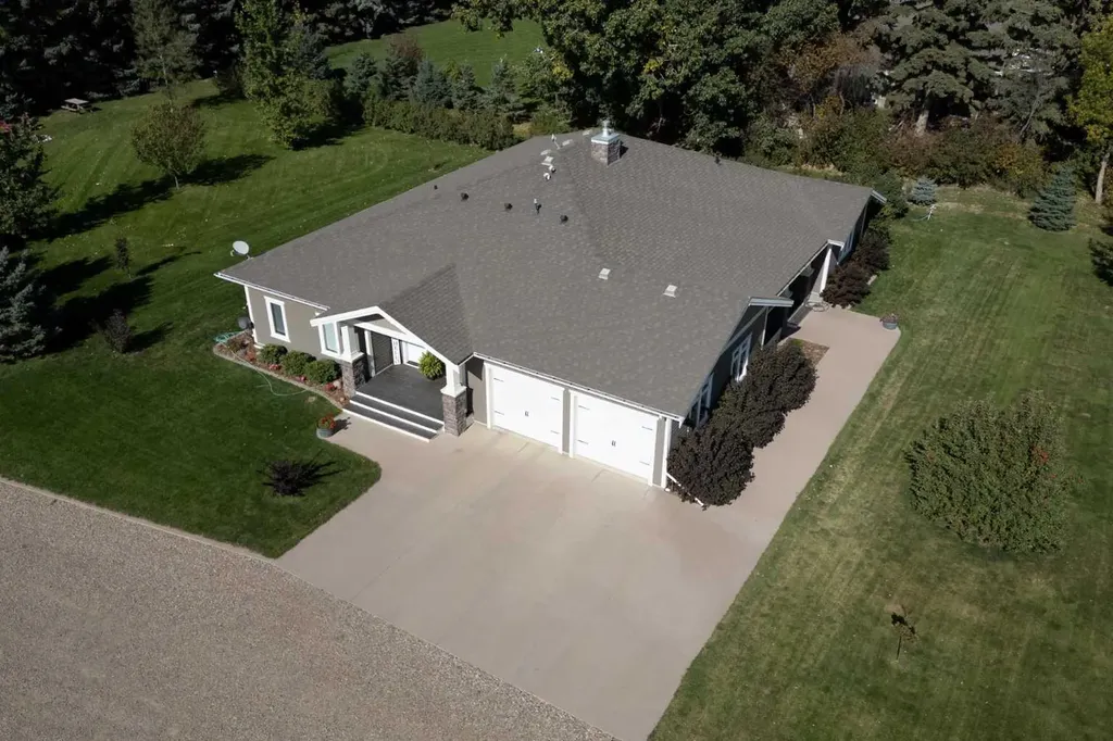 2 95048 Highway 845 Rural Lethbridge County AB T1M 1M5