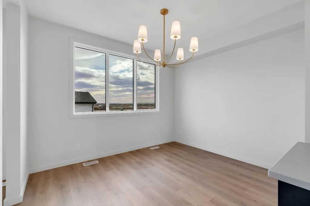 1497 Rangeview Drive SE Calgary AB T3S 0K5