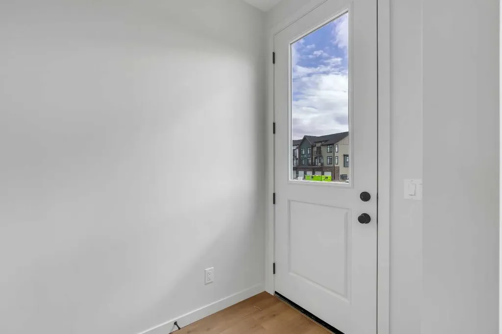 1497 Rangeview Drive SE Calgary AB T3S 0K5