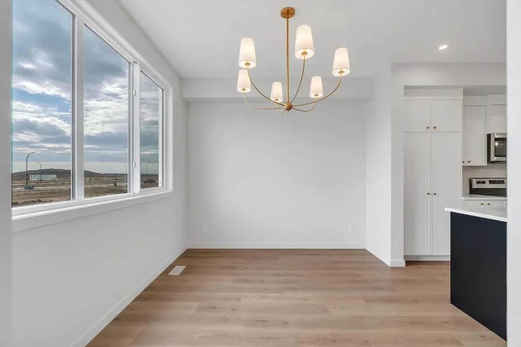 1497 Rangeview Drive SE Calgary AB T3S 0K5