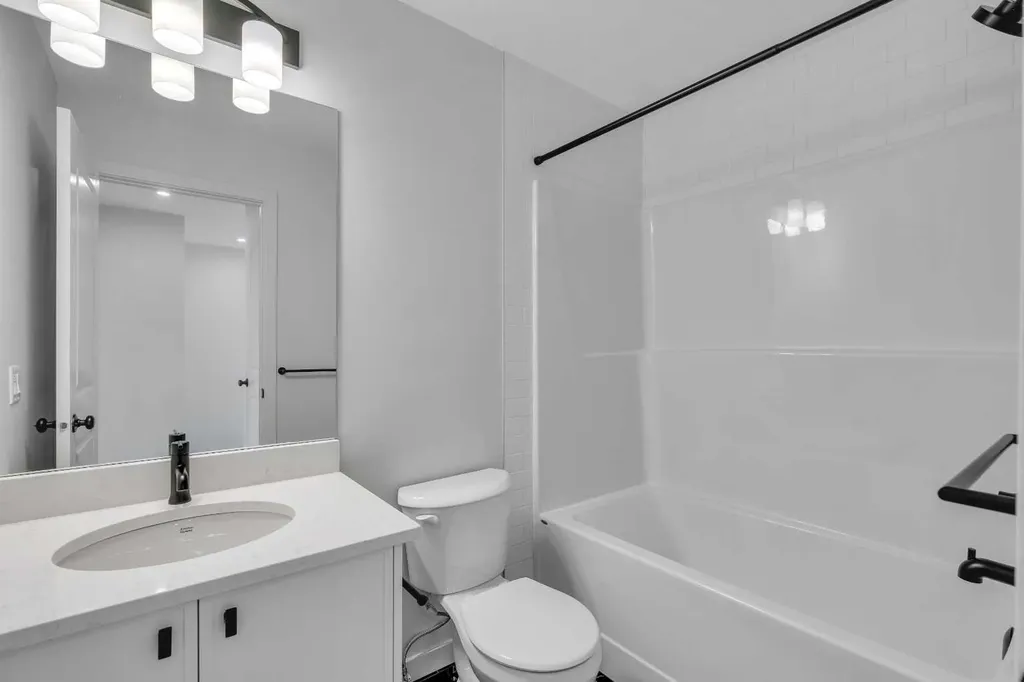 1497 Rangeview Drive SE Calgary AB T3S 0K5