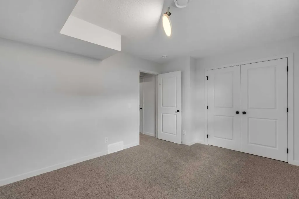 1497 Rangeview Drive SE Calgary AB T3S 0K5
