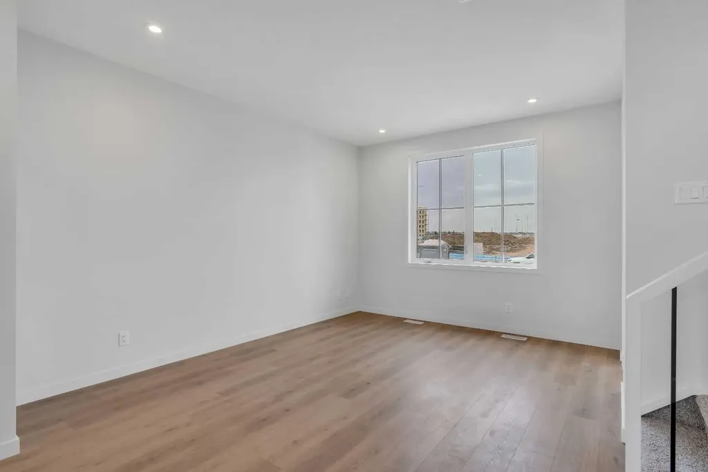 1497 Rangeview Drive SE Calgary AB T3S 0K5