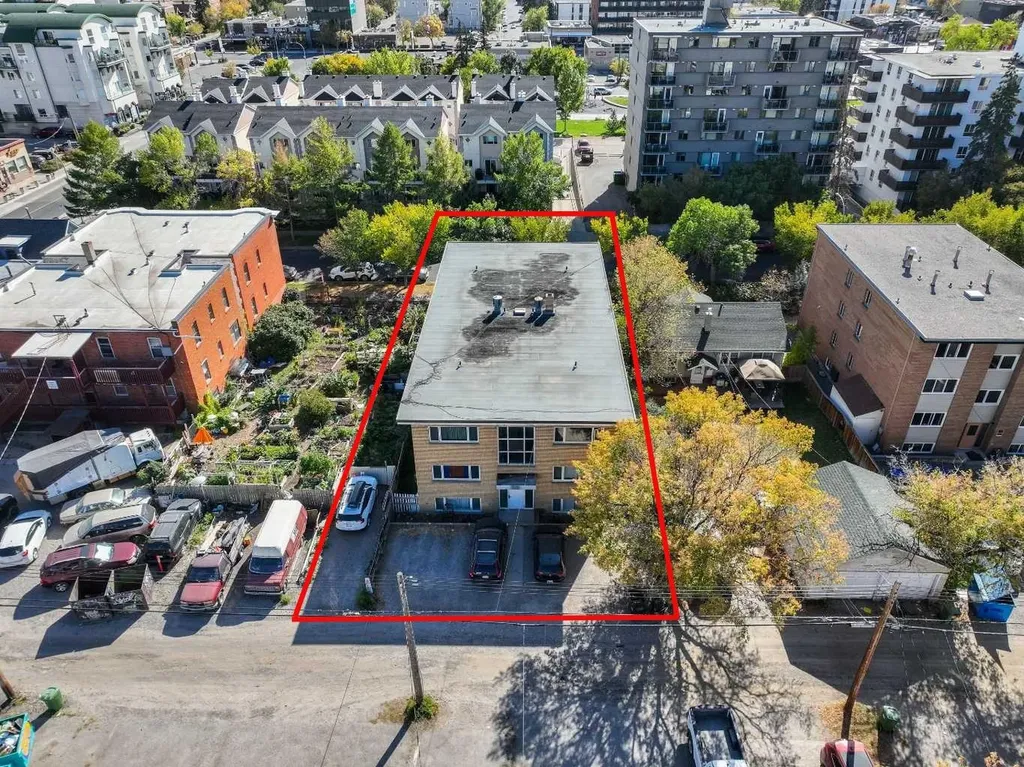 1216 15 Avenue SW Calgary AB T3C 0X5