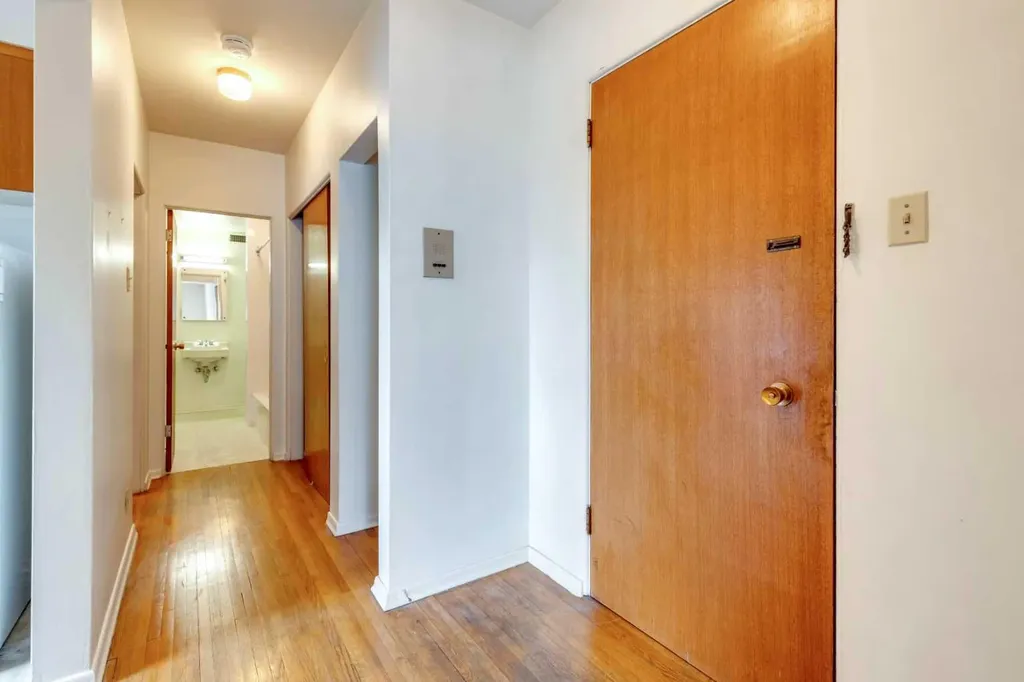 1216 15 Avenue SW Calgary AB T3C 0X5