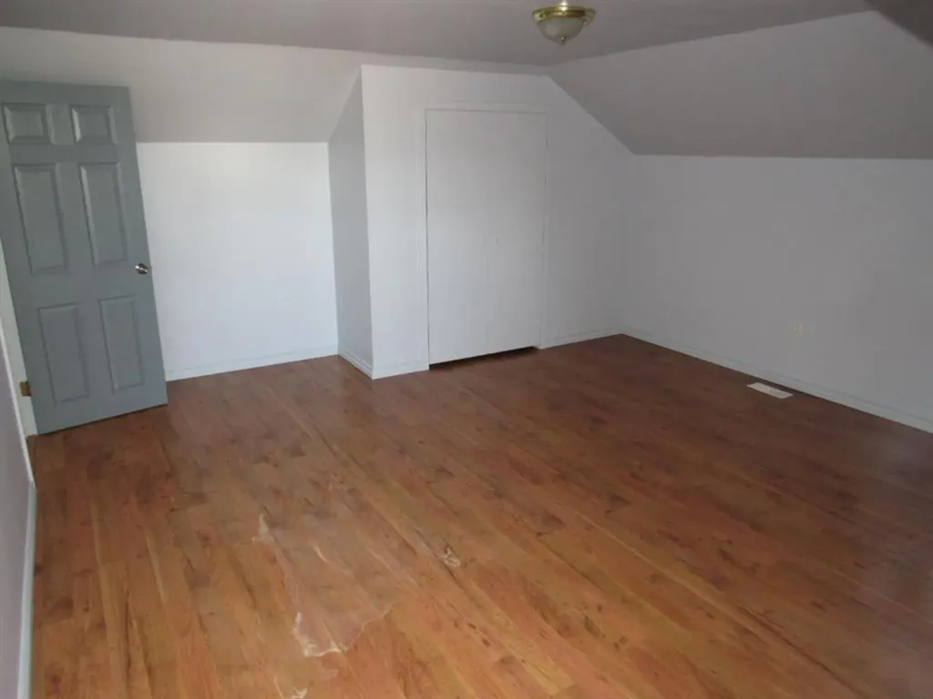 4526 52 Street Vermilion AB T9X 1Y1