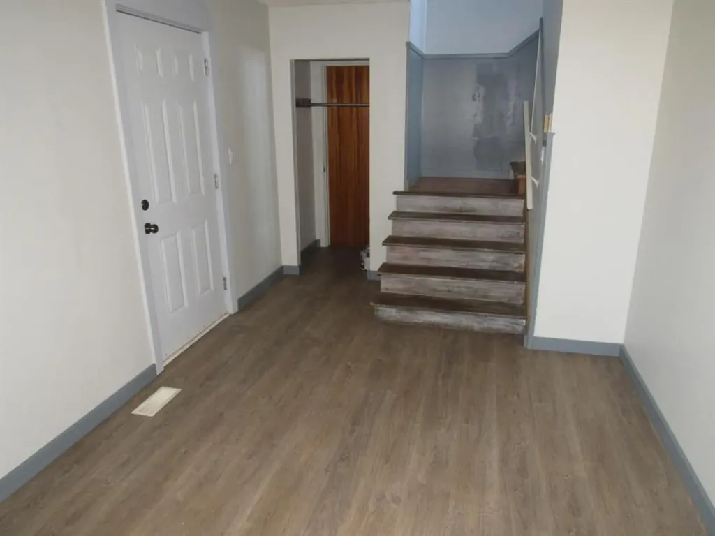 4526 52 Street Vermilion AB T9X 1Y1