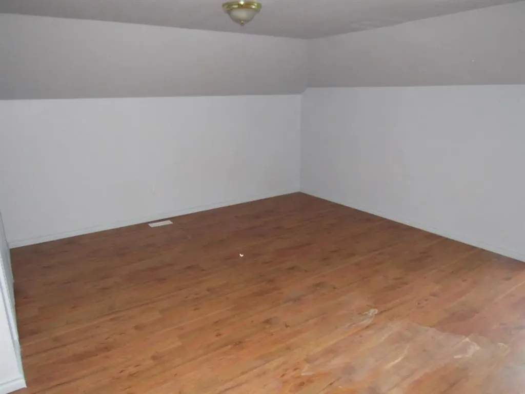 4526 52 Street Vermilion AB T9X 1Y1