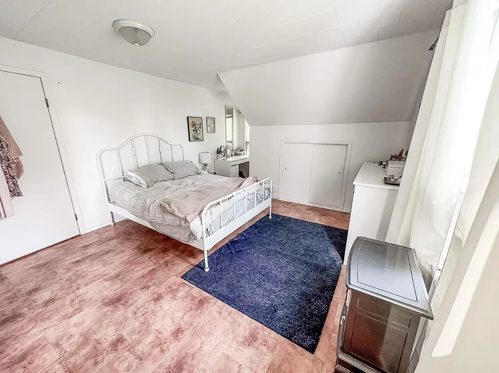 131 2nd Street NW Falher AB T0H 1M0