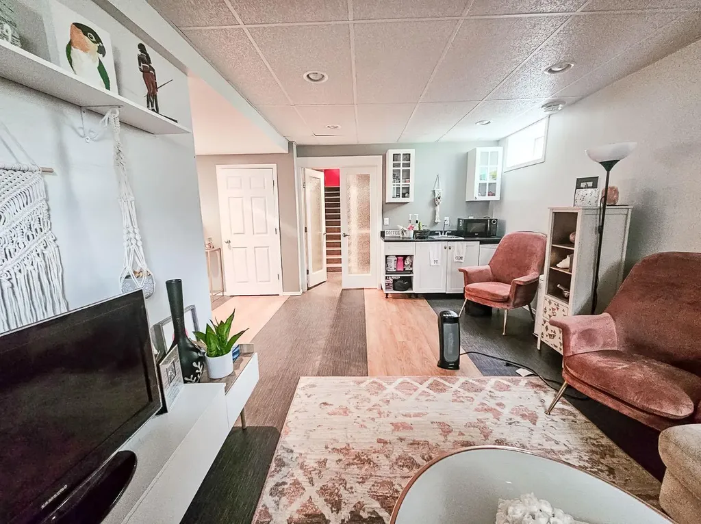 131 2nd Street NW Falher AB T0H 1M0