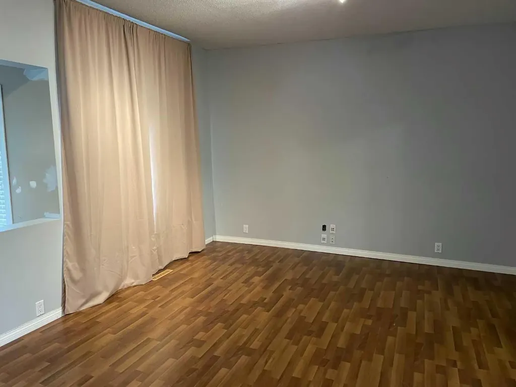 10908 102 Avenue Fairview AB T0H 1L0