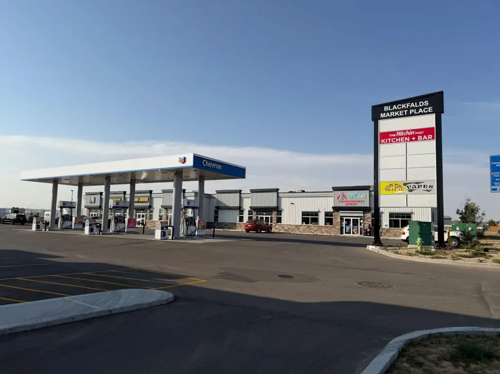 5302 Vista Trail Blackfalds AB T0M 0J0