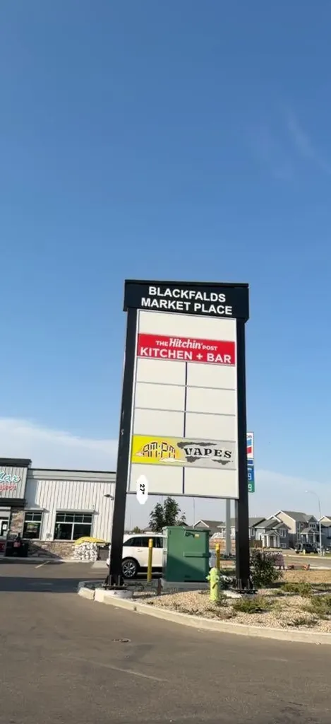 5302 Vista Trail Blackfalds AB T0M 0J0