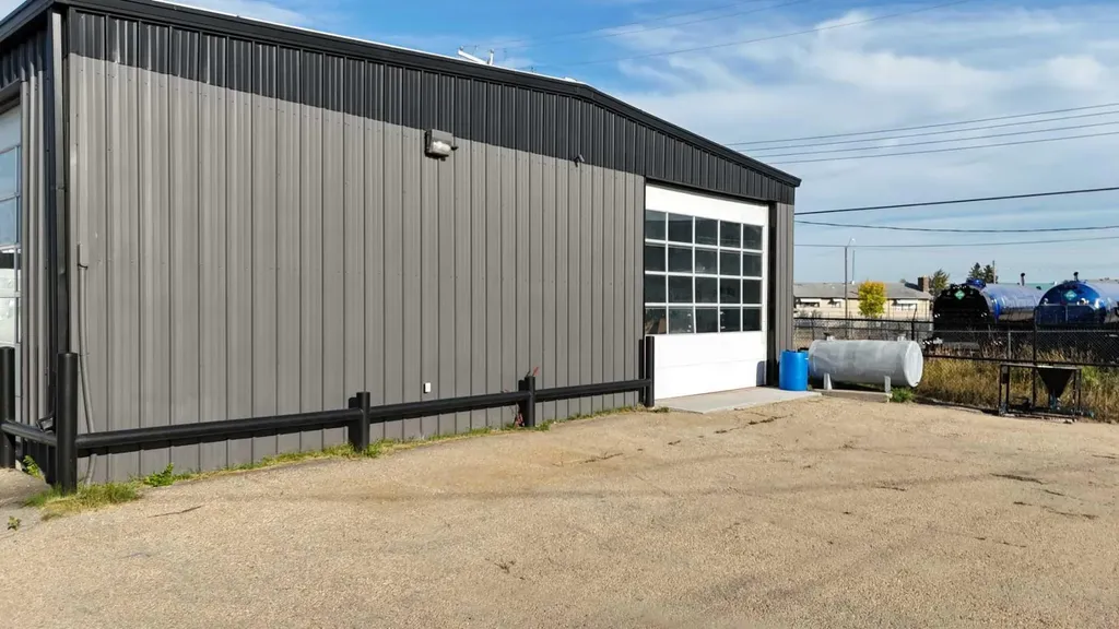 5433 Industrial Road Drayton Valley AB T7A1S1