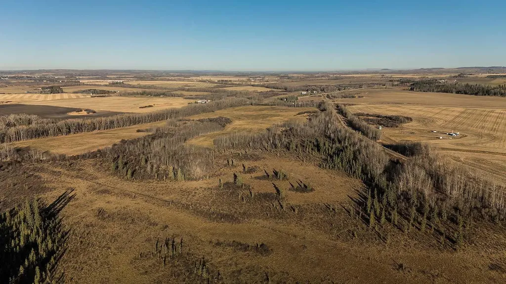 391500 Range Road 30 Rural Lacombe County AB T0C0J0