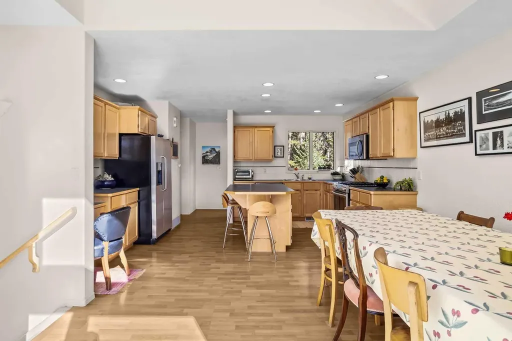 147 Benchlands Terrace S Canmore AB T1W 1G2