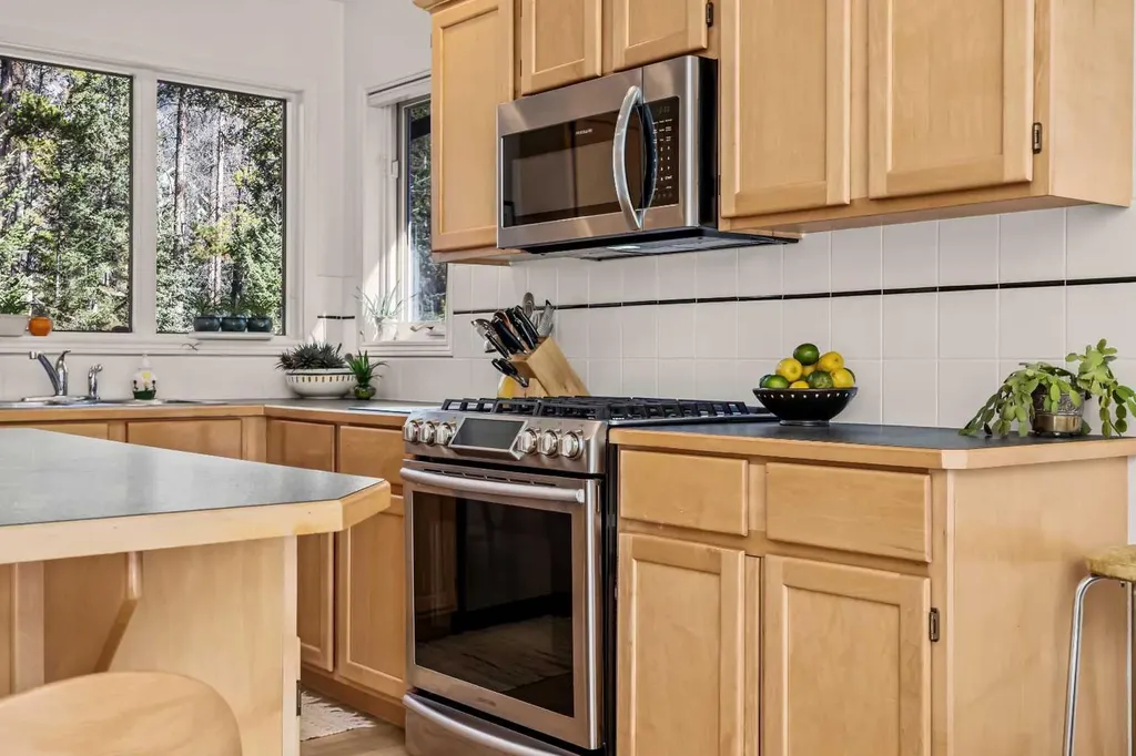 147 Benchlands Terrace S Canmore AB T1W 1G2