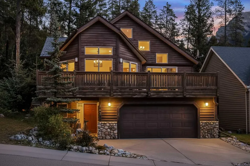 147 Benchlands Terrace S Canmore AB T1W 1G2
