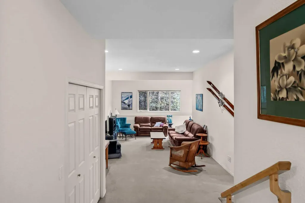 147 Benchlands Terrace S Canmore AB T1W 1G2