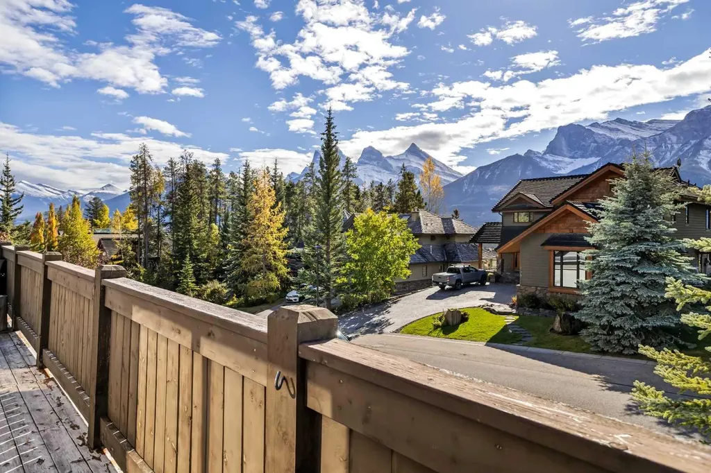 147 Benchlands Terrace S Canmore AB T1W 1G2
