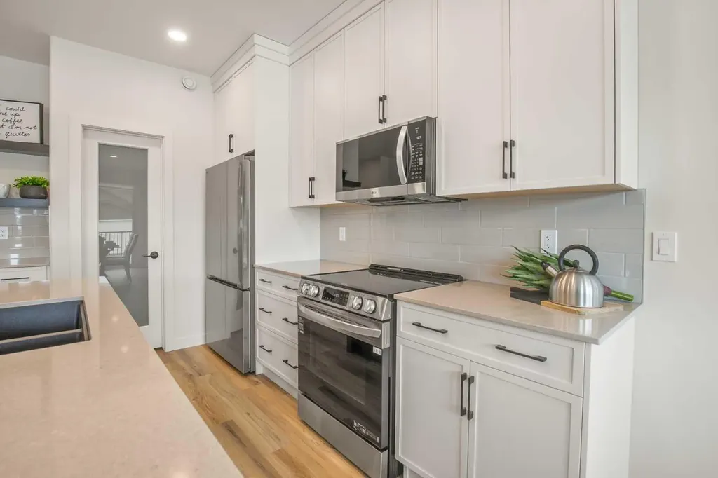 151 Cedar Square Blackfalds AB T4M 0A2