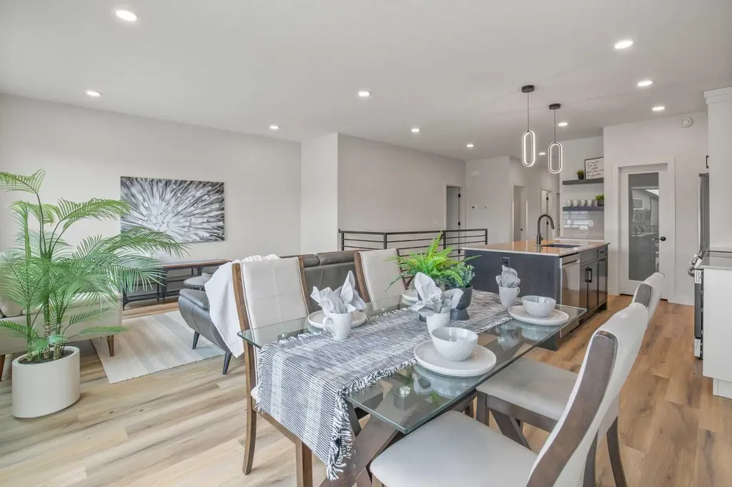 151 Cedar Square Blackfalds AB T4M 0A2