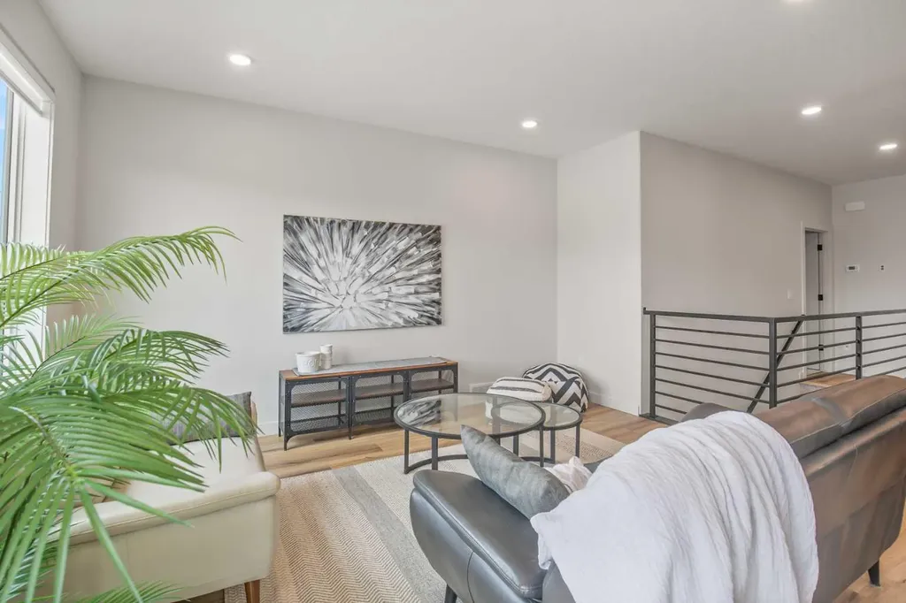 151 Cedar Square Blackfalds AB T4M 0A2