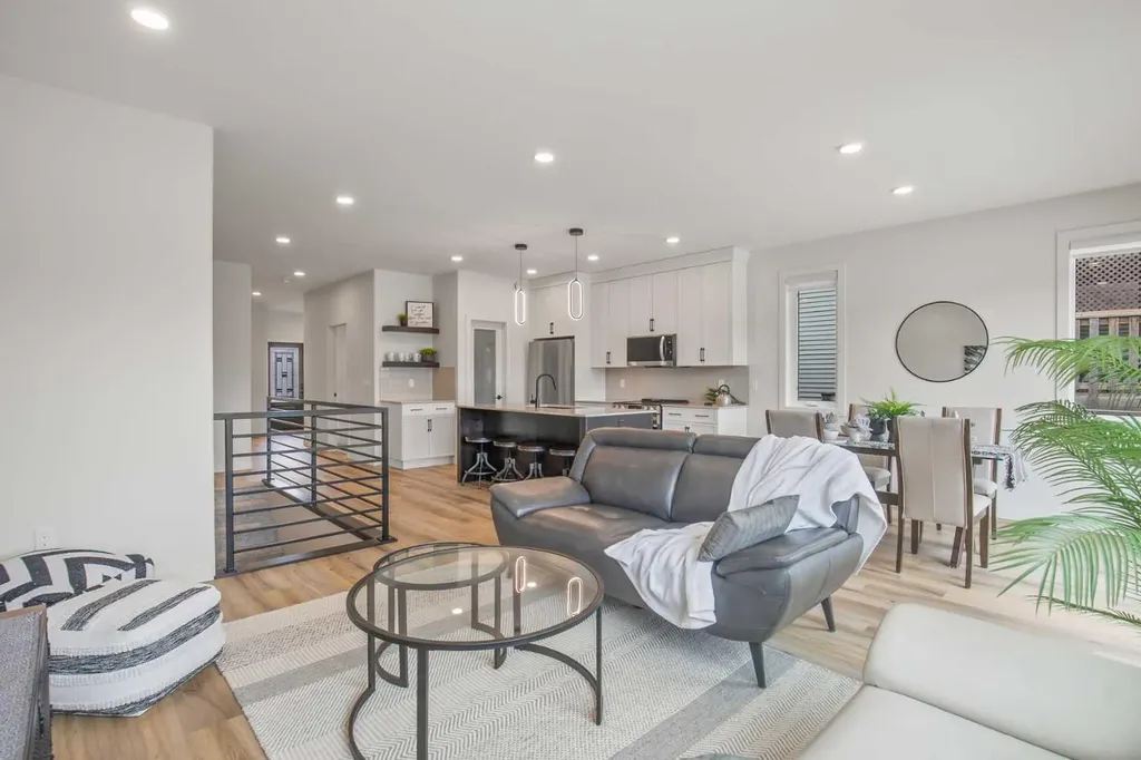 151 Cedar Square Blackfalds AB T4M 0A2