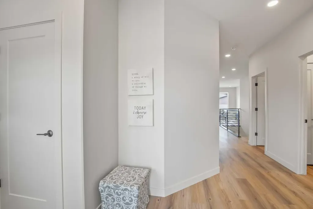 151 Cedar Square Blackfalds AB T4M 0A2