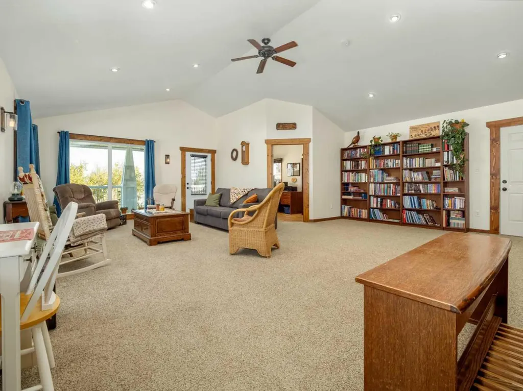 608 Rogers Avenue Picture Butte AB T0K 1V0