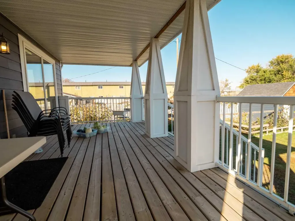 608 Rogers Avenue Picture Butte AB T0K 1V0