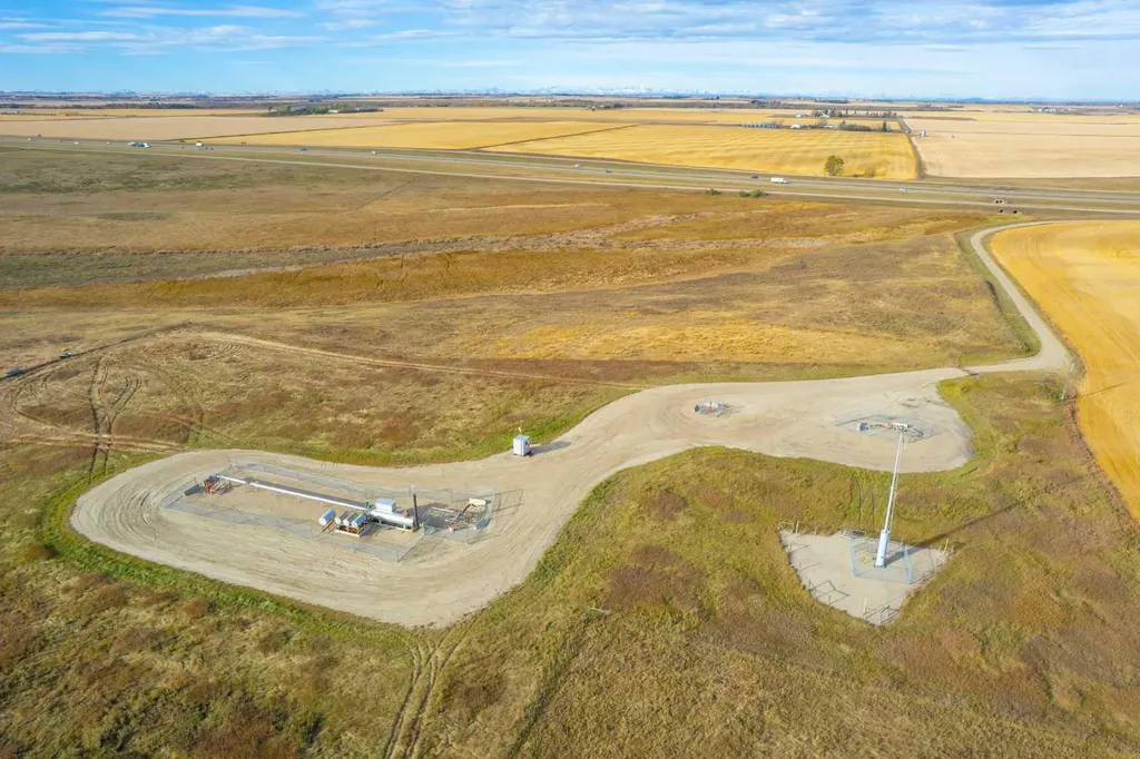 NW-1-31-1-W5 Range Road 10a Rural Mountain View County AB T0M0N0