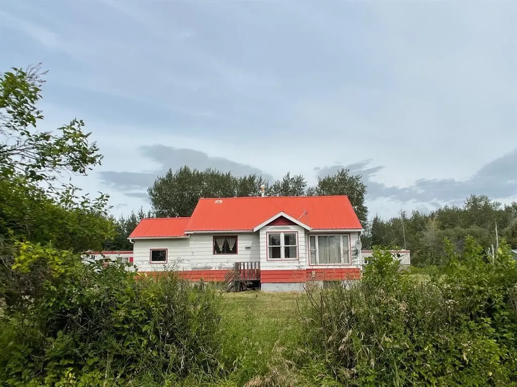 161 Range Road High Prairie AB T0G 1E0