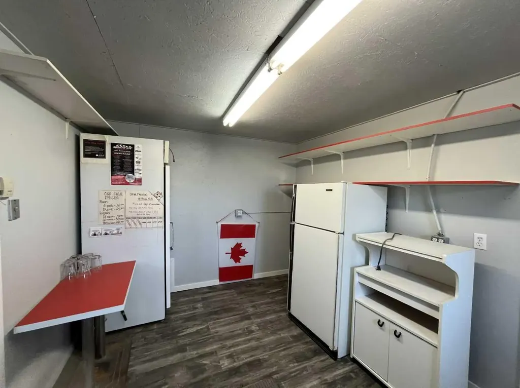 218 Main Street Burdett AB T0K 0J0