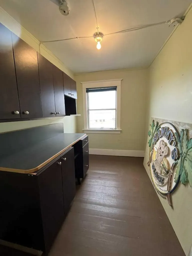 218 Main Street Burdett AB T0K 0J0