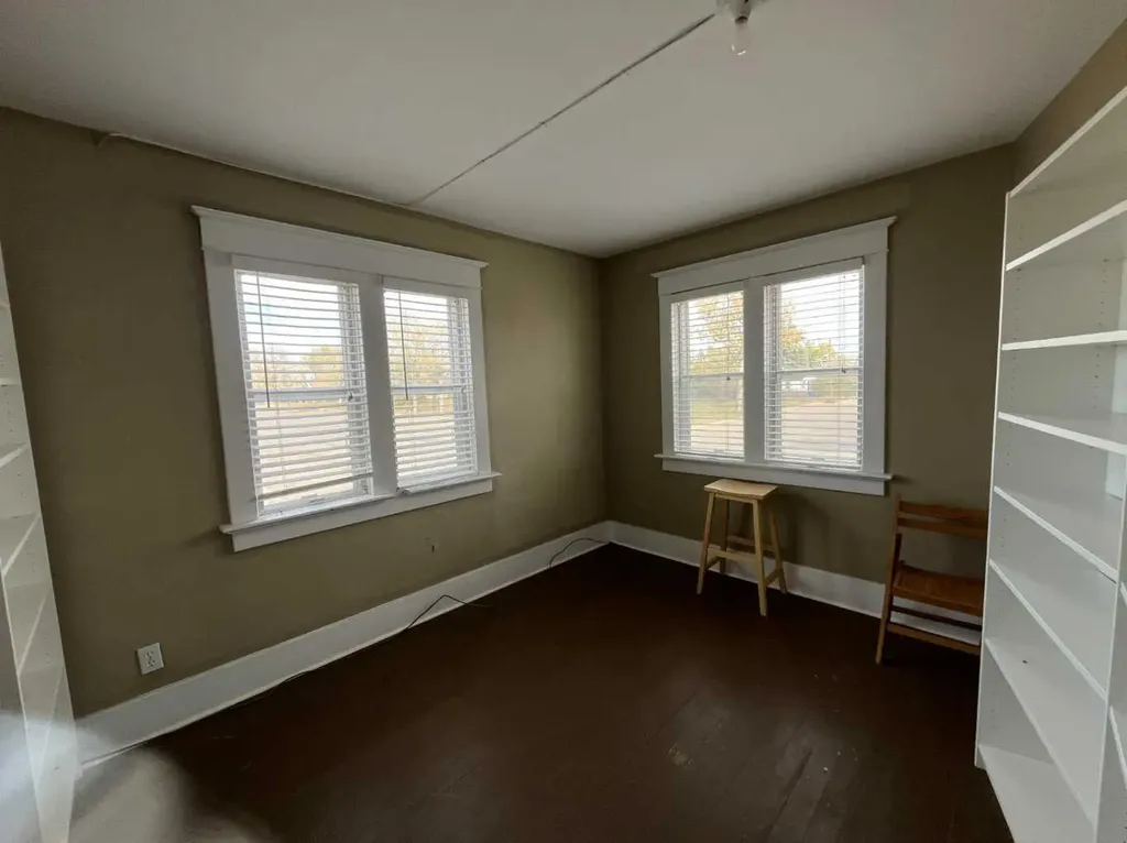 218 Main Street Burdett AB T0K 0J0