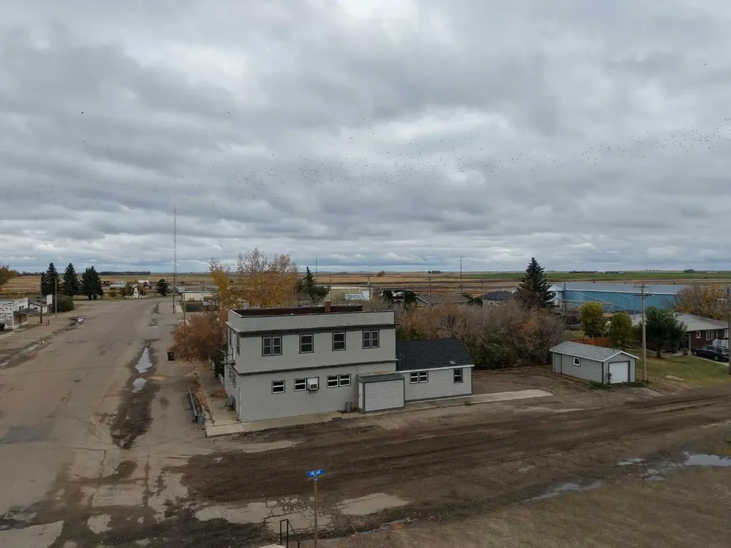 218 Main Street Burdett AB T0K 0J0