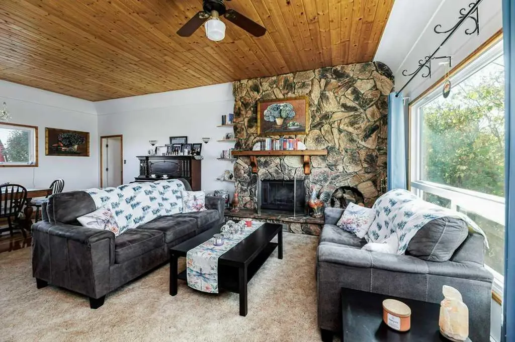 14503 Highway 12 Castor AB T0C 0X0
