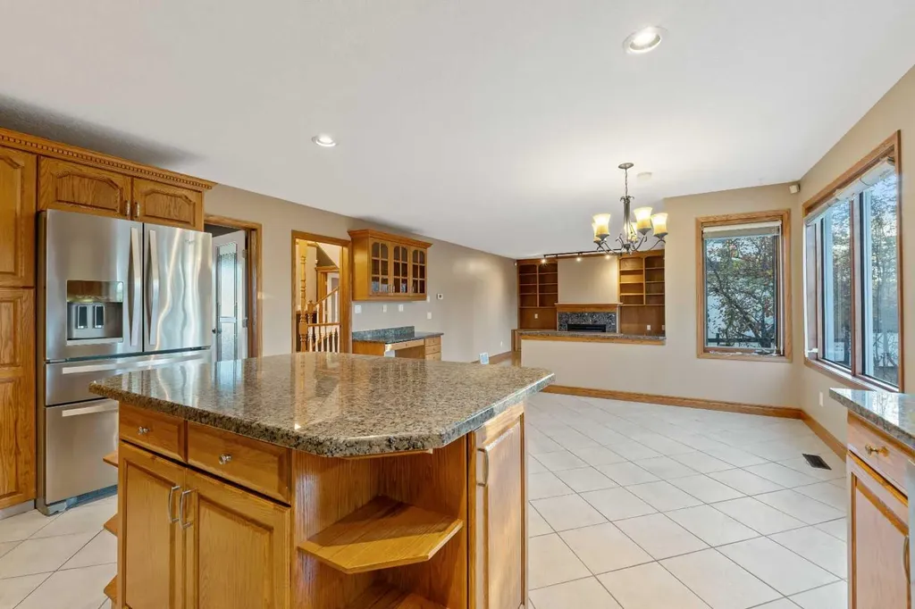 101 Park Drive Whitecourt AB T7S 1S6