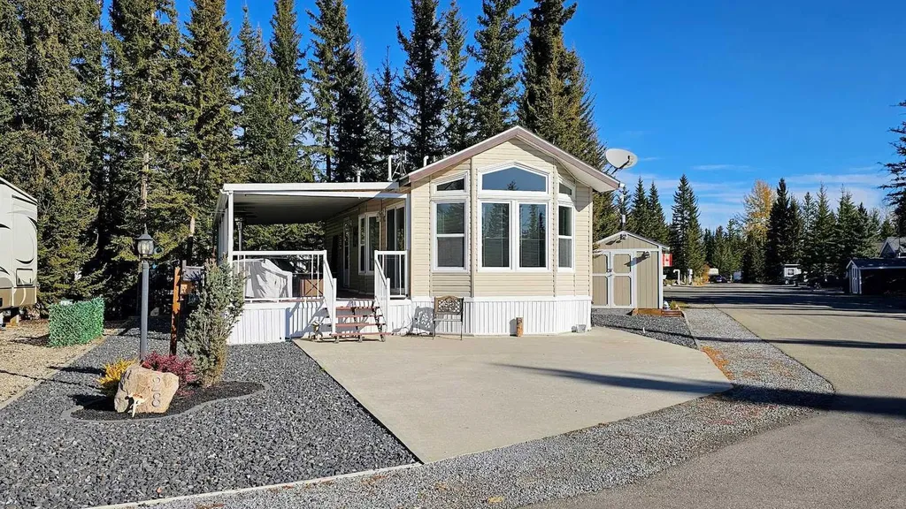 32351 Range Road 55 Rural Mountain View County AB T0M 1X0