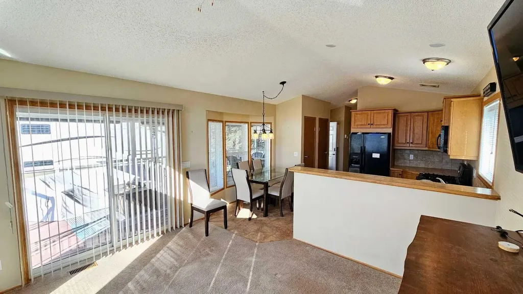 32351 Range Road 55 Rural Mountain View County AB T0M 1X0