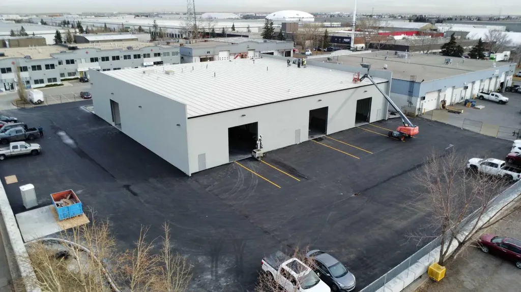 4316 64 Avenue SE Calgary AB T2C2B3